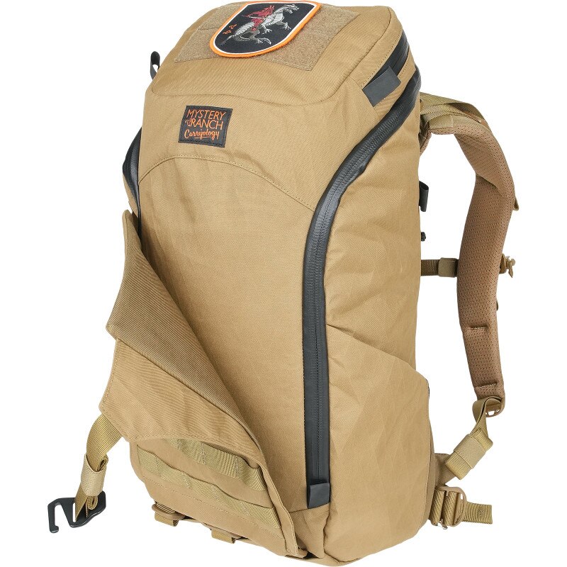 Carryology Dragon 2.0 - Coyote (Stick It, Half Open)