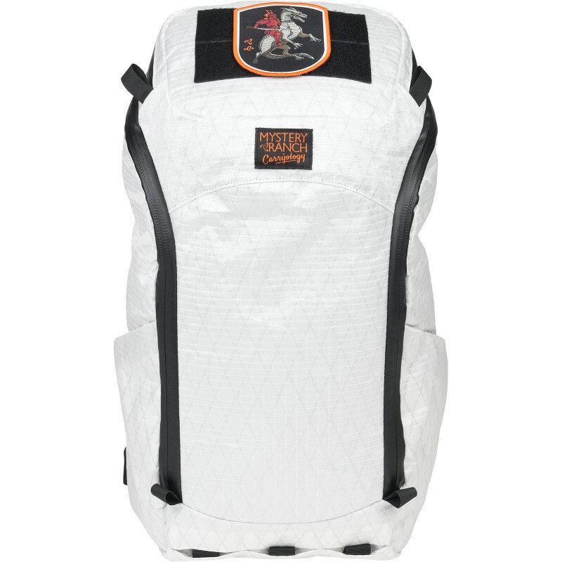 Carryology Dragon 2.0 - White (Head On)