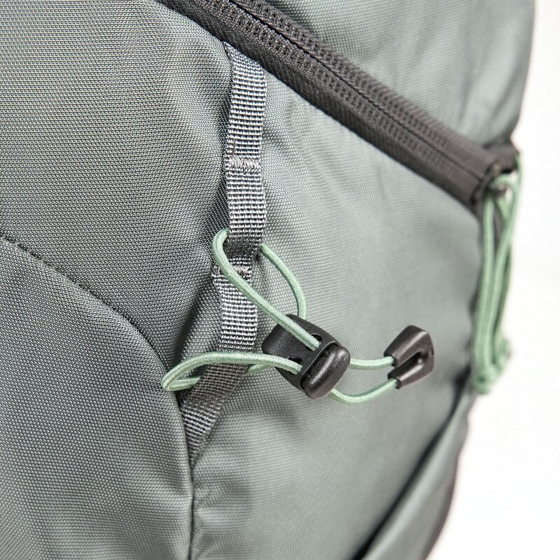 Coulee 30 - Mineral Gray (Detail, Tool Attach)