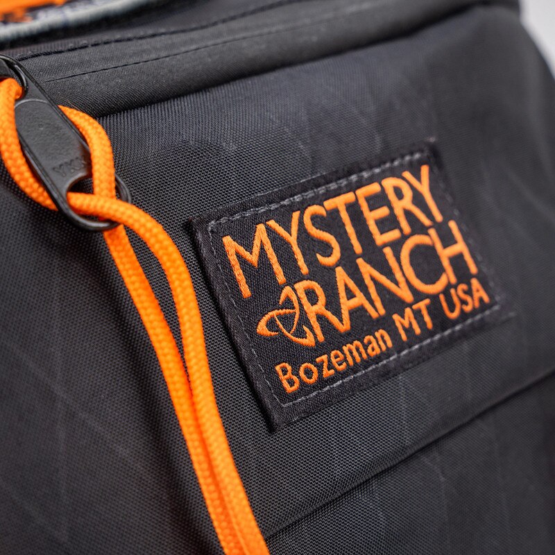 Hip Monkey 25: Legacy Edition - Detail, Label