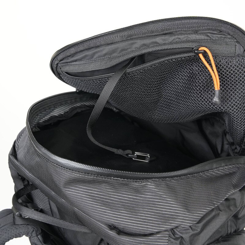 Radix 57 - Black And Hunter (Detail, Lid)