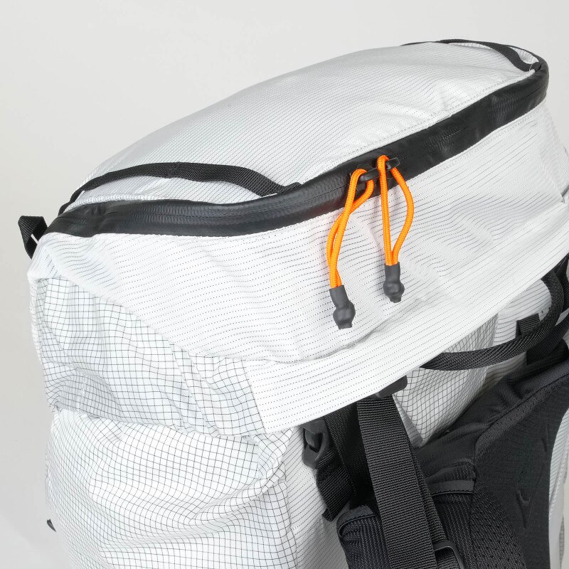 Radix 57 - White And Hunter (Detail, Lid)