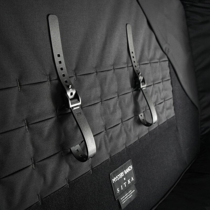 Ryder Bow Case - Black (Detail, Retention Straps)