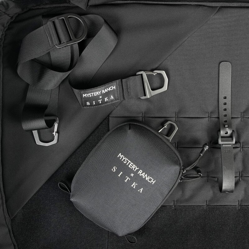 Ryder Bow Case - Black (Detail, Strap And Accessory Pouch)