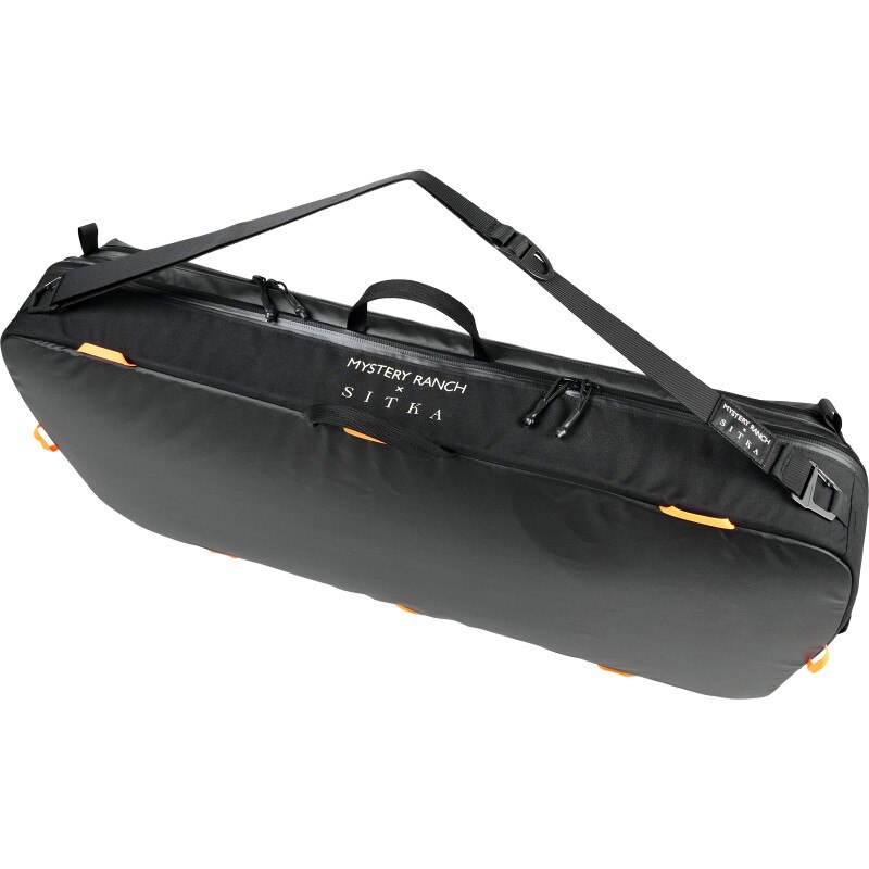 Ryder Bow Case - Black (Detail, With Shoulder Strap)