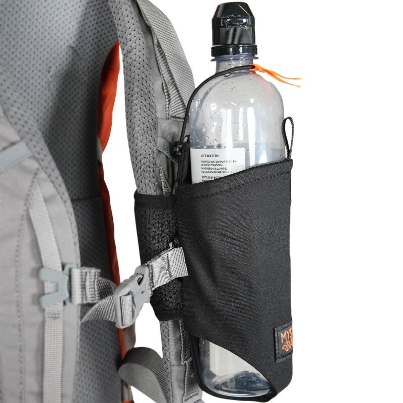 Wingman Hydro - Black (Detail, On Bag)